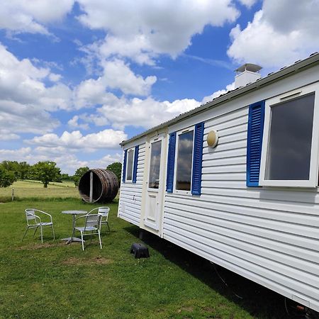 La Billardiere Camping A La Ferme Le Menil-Ciboult Luaran gambar