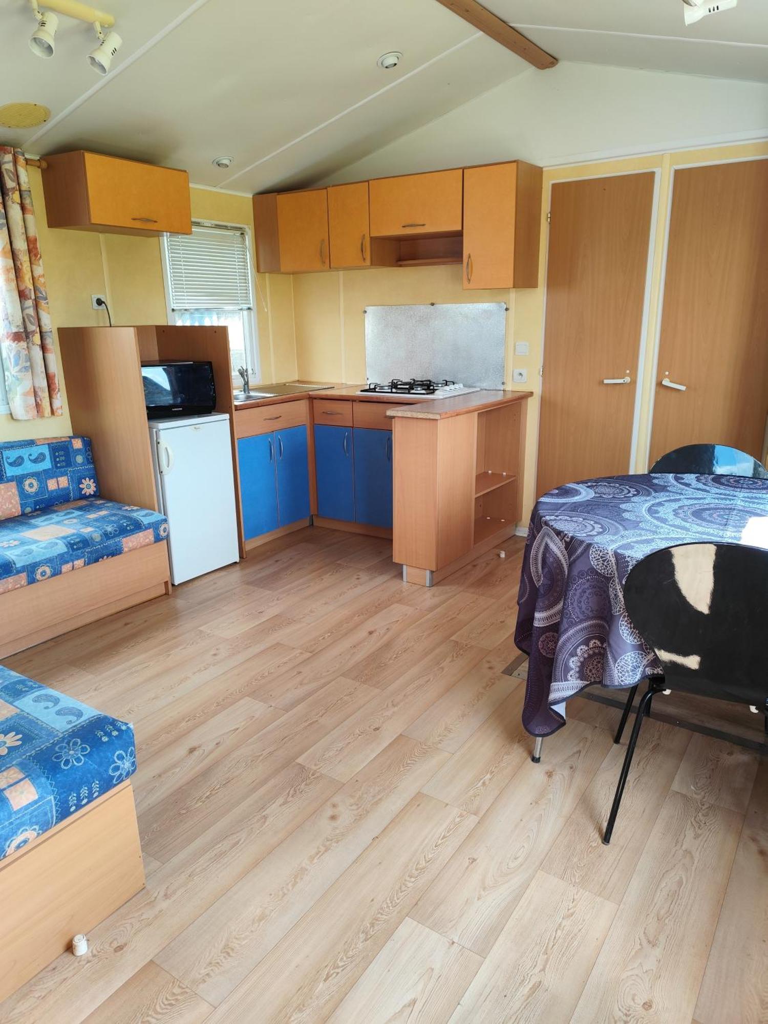 La Billardiere Camping A La Ferme Le Menil-Ciboult Luaran gambar