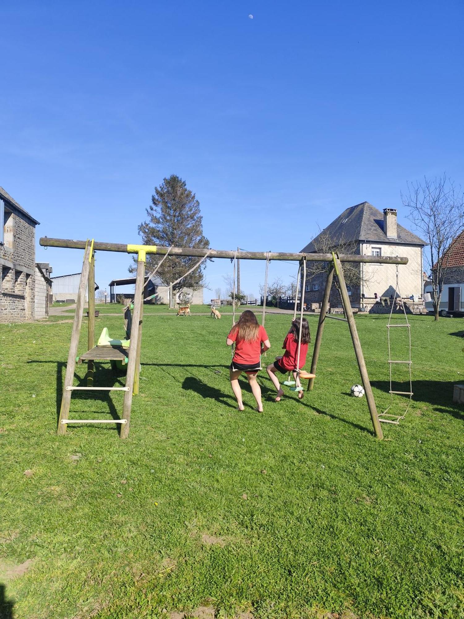 La Billardiere Camping A La Ferme Le Menil-Ciboult Luaran gambar