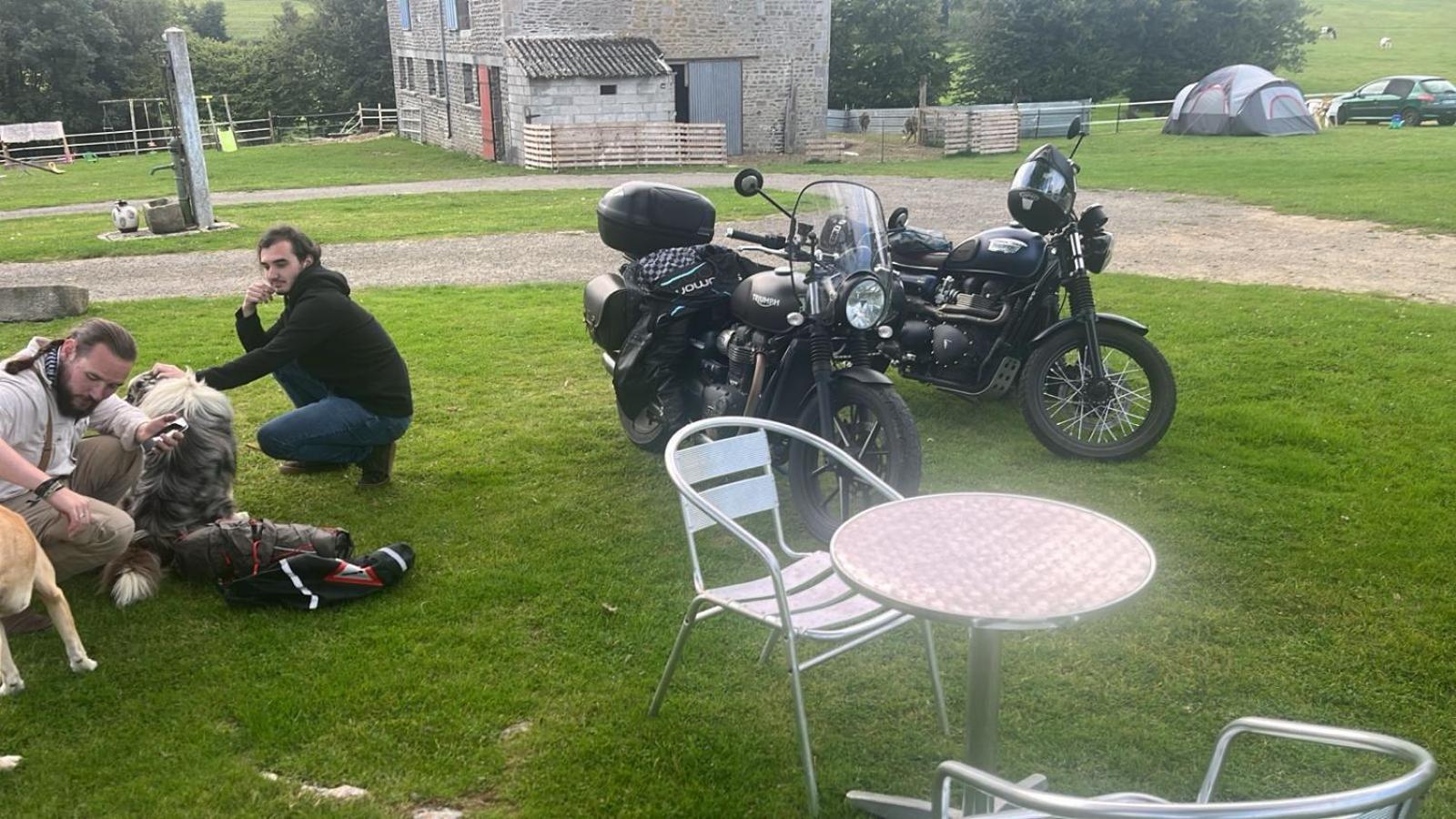 La Billardiere Camping A La Ferme Le Menil-Ciboult Luaran gambar